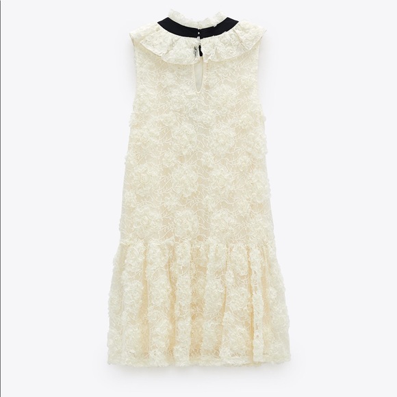 ZARA Lace Dress with Bow - Picture 2 of 4